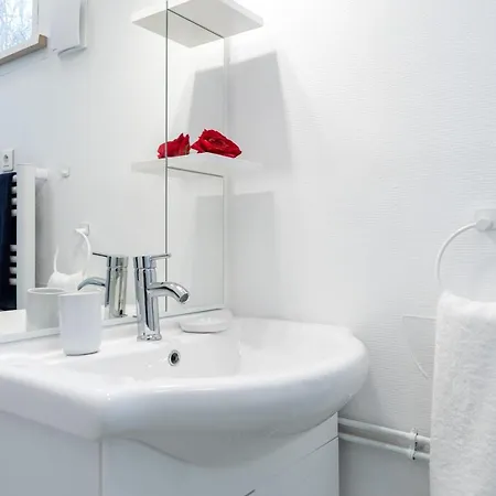 Blue Bail - T2 Au Calme - Proche Commerces דירה דואי